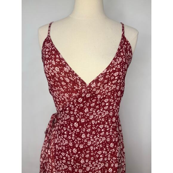 Womens Romantic Wrap Floral Cami Dress Red Spring Vacation Summer Small/Medium - Picture 3 of 9